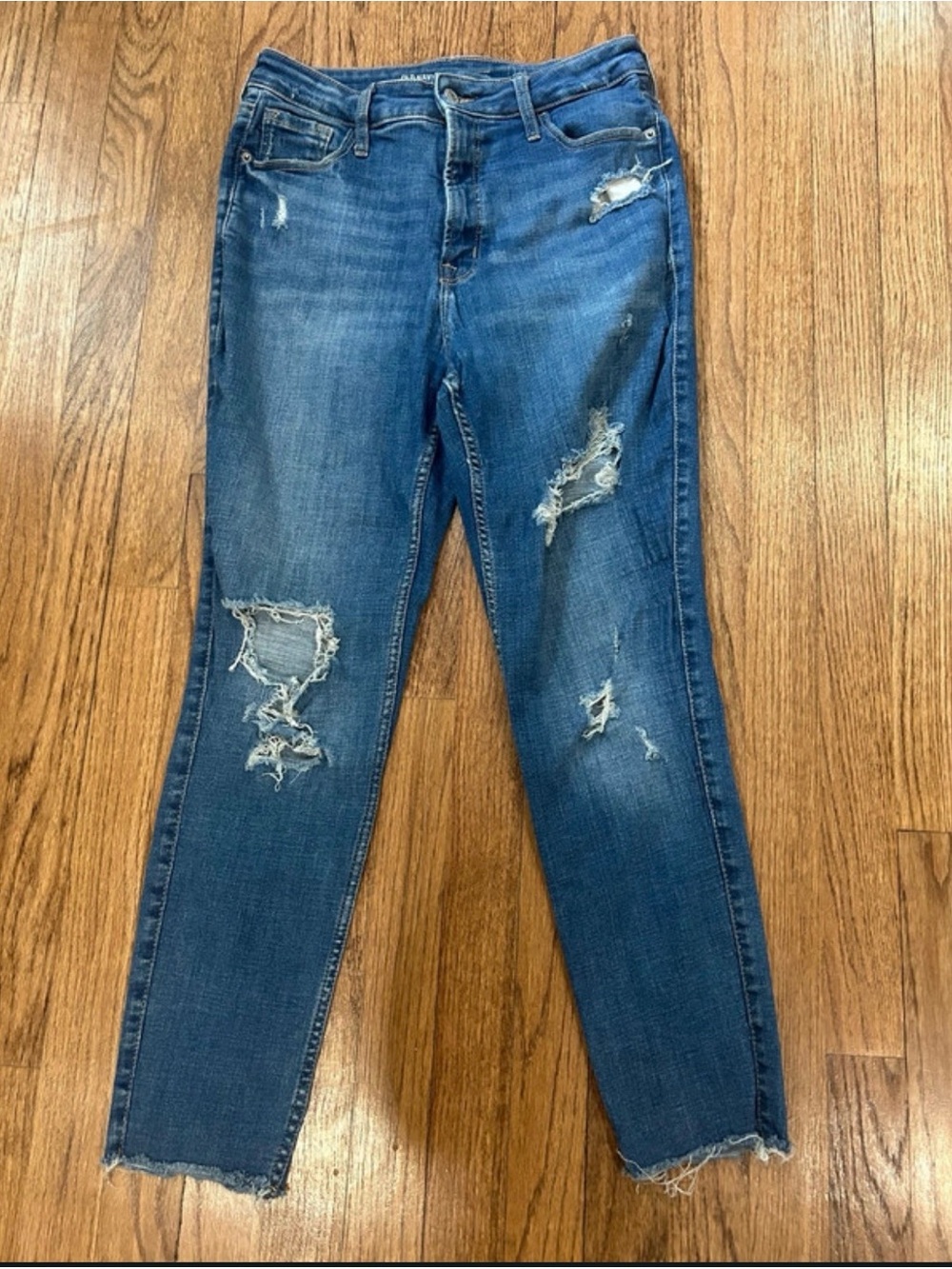Old navy Women’s Distressed Mid-Blue Skinny Jeans size 10
